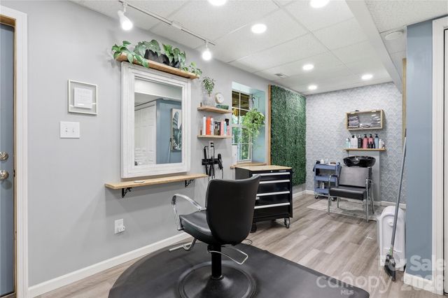 275 Ferguson Drive, Asheville, NC 28806
