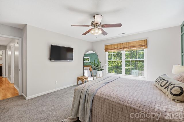 275 Ferguson Drive, Asheville, NC 28806