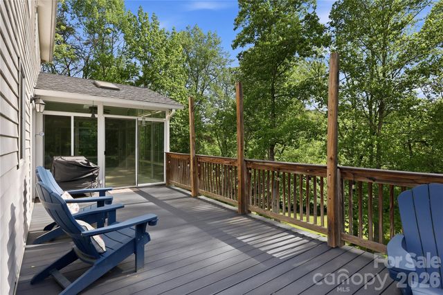 275 Ferguson Drive, Asheville, NC 28806