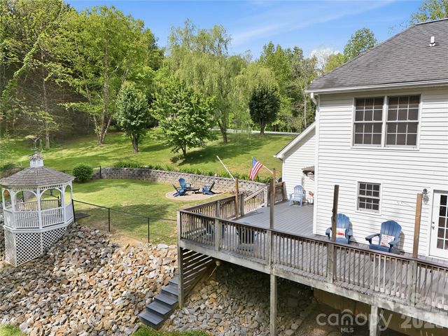 275 Ferguson Drive, Asheville, NC 28806