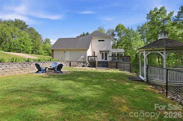 275 Ferguson Drive, Asheville, NC 28806
