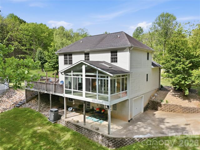 275 Ferguson Drive, Asheville, NC 28806