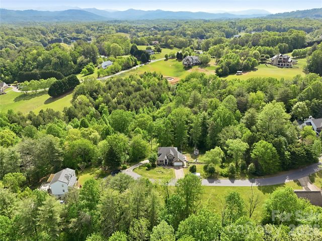 275 Ferguson Drive, Asheville, NC 28806