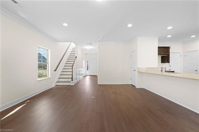 2962 Flat Rock Drive, Winston-salem, NC 27127