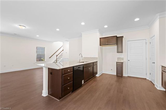 2962 Flat Rock Drive, Winston-salem, NC 27127