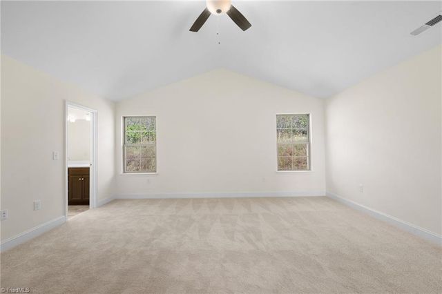 2962 Flat Rock Drive, Winston-salem, NC 27127