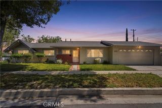 6656 Cleomoore, West Hills (los Angeles), CA 91307