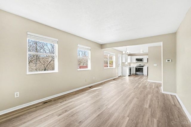 939 Venetian Terrace, Cincinnati, OH 45224