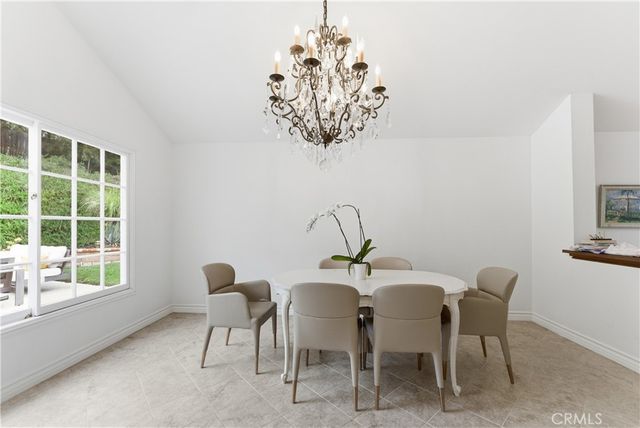 19511 Rosita, Tarzana, CA 91356
