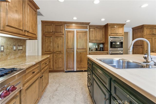 19511 Rosita, Tarzana, CA 91356