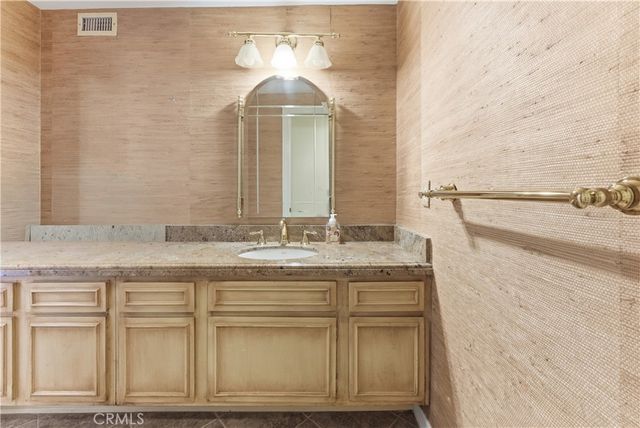 19511 Rosita, Tarzana, CA 91356