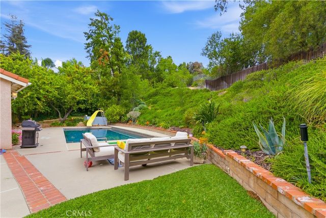 19511 Rosita, Tarzana, CA 91356