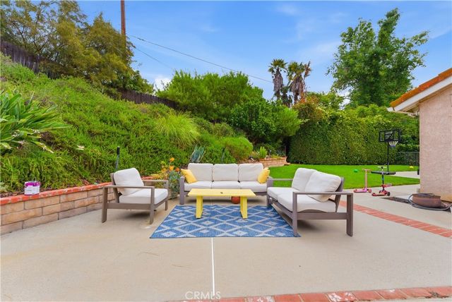 19511 Rosita, Tarzana, CA 91356