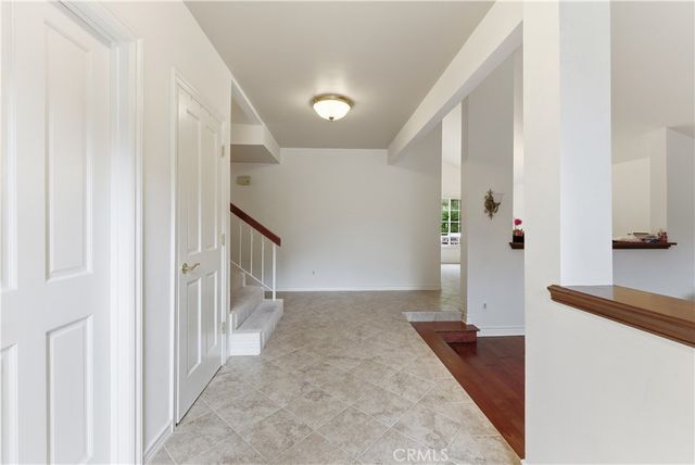 19511 Rosita, Tarzana, CA 91356