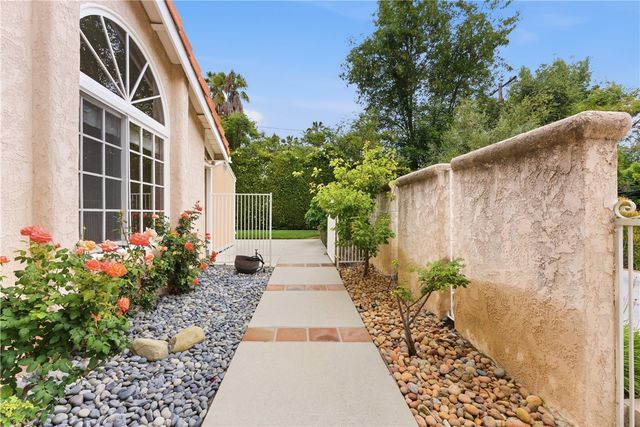 19511 Rosita, Tarzana, CA 91356
