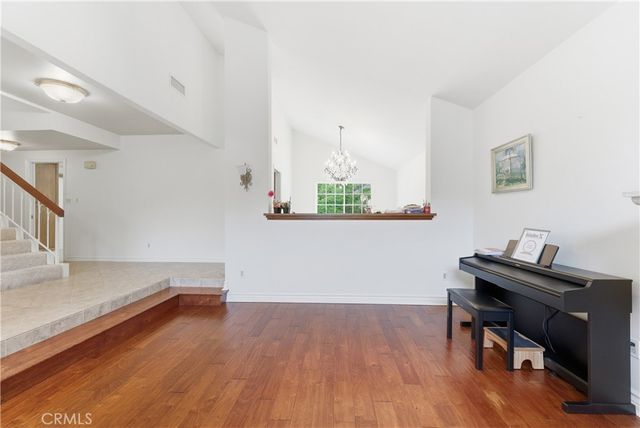 19511 Rosita, Tarzana, CA 91356
