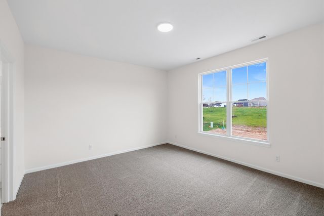 4054 Reflection Place, Valparaiso, IN 46385