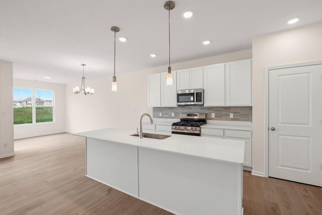 4054 Reflection Place, Valparaiso, IN 46385