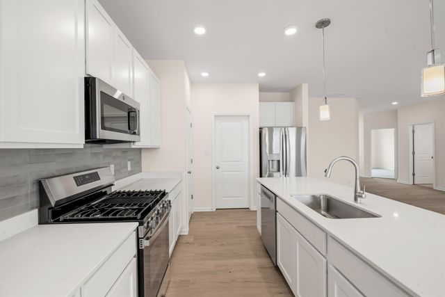 4054 Reflection Place, Valparaiso, IN 46385