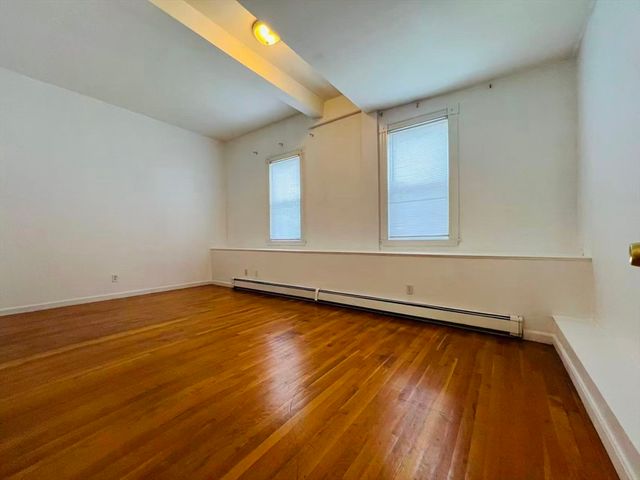110 Branch St 2, Lowell, MA 01851