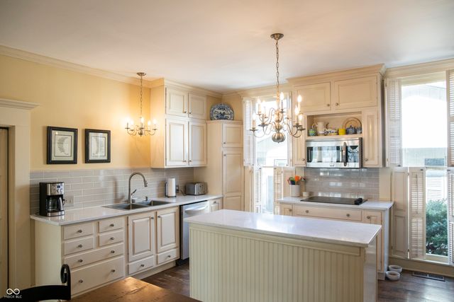 415 E Wabash Avenue, Crawfordsville, IN 47933