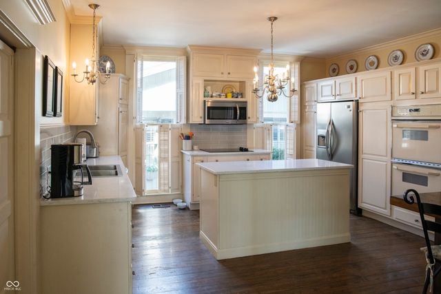 415 E Wabash Avenue, Crawfordsville, IN 47933