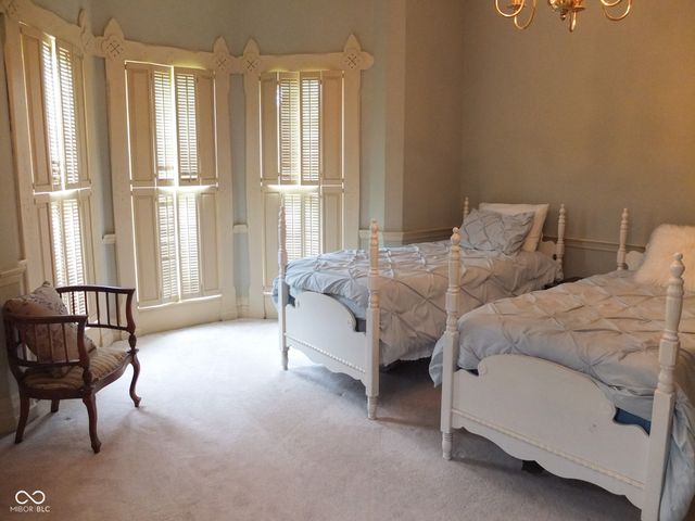 415 E Wabash Avenue, Crawfordsville, IN 47933