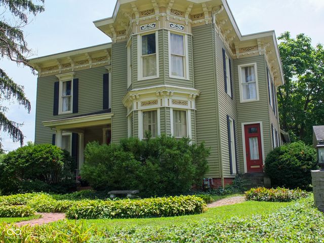 415 E Wabash Avenue, Crawfordsville, IN 47933