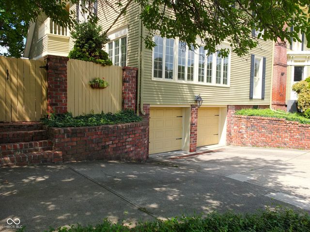 415 E Wabash Avenue, Crawfordsville, IN 47933