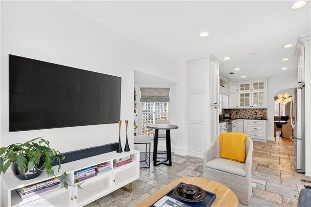 1197 Beech Valley Road NE, Atlanta, GA 30306