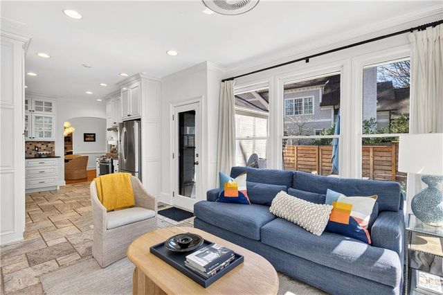 1197 Beech Valley Road NE, Atlanta, GA 30306