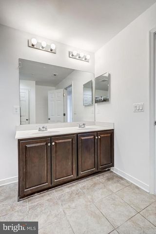 25550 CASALE TER, Chantilly, VA 20152