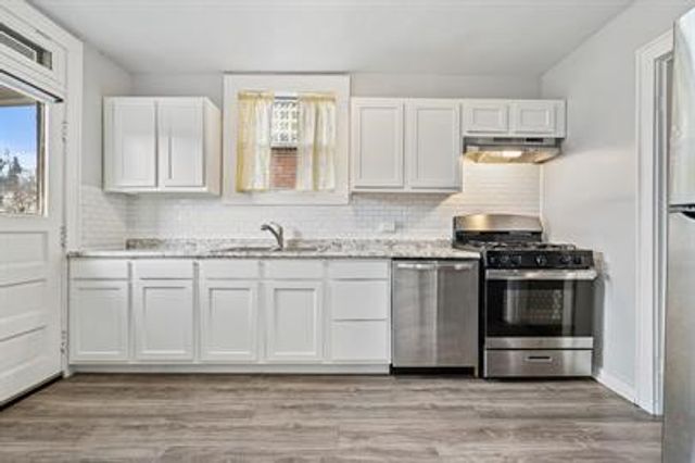 139 Sumner Ave, Forest Hills Boro, PA 15221