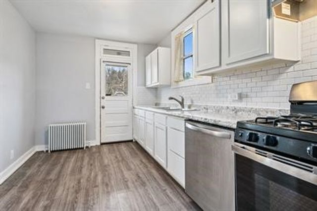 139 Sumner Ave, Forest Hills Boro, PA 15221