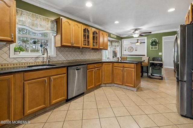 2 Wickham Lane, East Windsor, NJ 08520