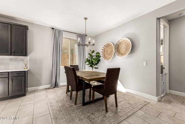 18384 W MOUNTAIN SKY Avenue, Goodyear, AZ 85338