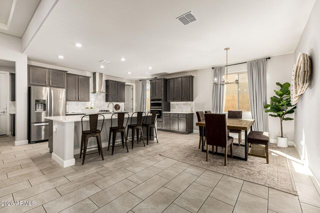 18384 W MOUNTAIN SKY Avenue, Goodyear, AZ 85338