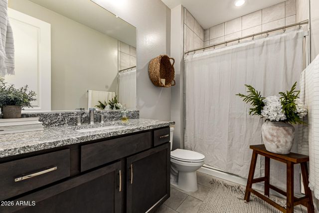 18384 W MOUNTAIN SKY Avenue, Goodyear, AZ 85338