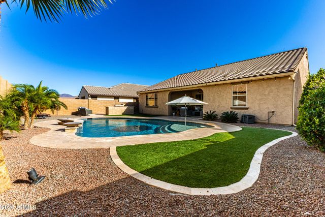 18384 W MOUNTAIN SKY Avenue, Goodyear, AZ 85338