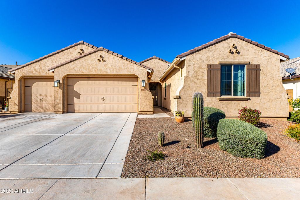18384 W MOUNTAIN SKY Avenue, Goodyear, AZ 85338