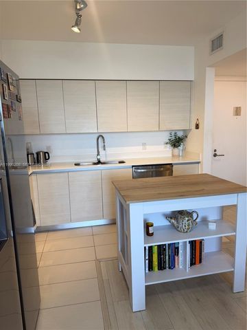 4250 NE Biscayne Blvd 1115, Miami, FL 33137