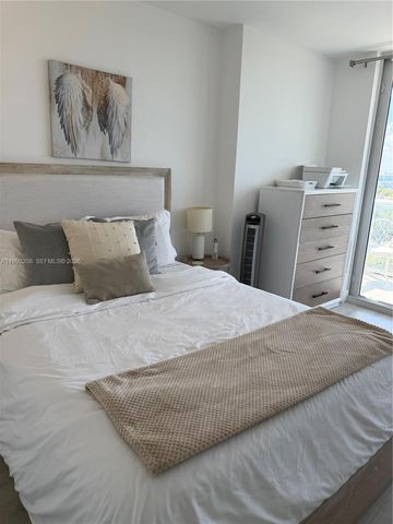 4250 NE Biscayne Blvd 1115, Miami, FL 33137