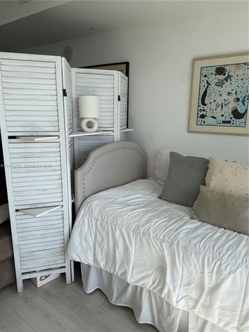 4250 NE Biscayne Blvd 1115, Miami, FL 33137