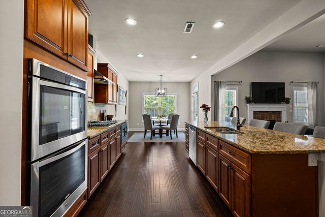 115 Ballard Circle, Fayetteville, GA 30215