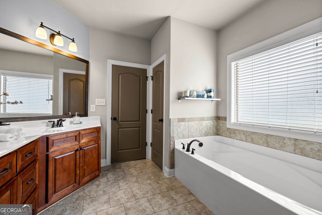 115 Ballard Circle, Fayetteville, GA 30215