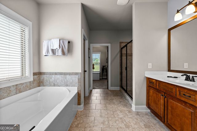 115 Ballard Circle, Fayetteville, GA 30215