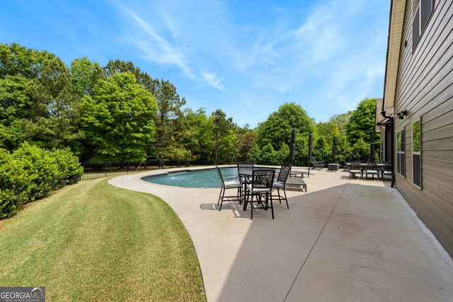115 Ballard Circle, Fayetteville, GA 30215