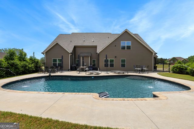 115 Ballard Circle, Fayetteville, GA 30215