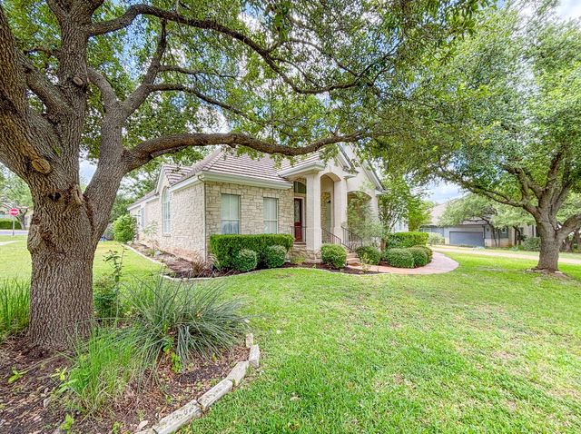 31 Lost Meadow TRL, The Hills, TX 78738