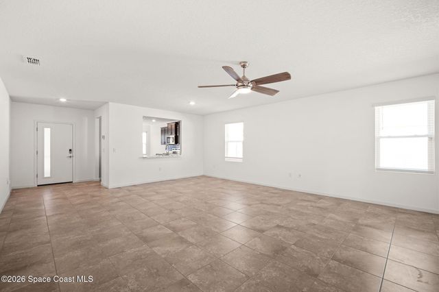 389 Guinevere Drive SW, Palm Bay, FL 32908